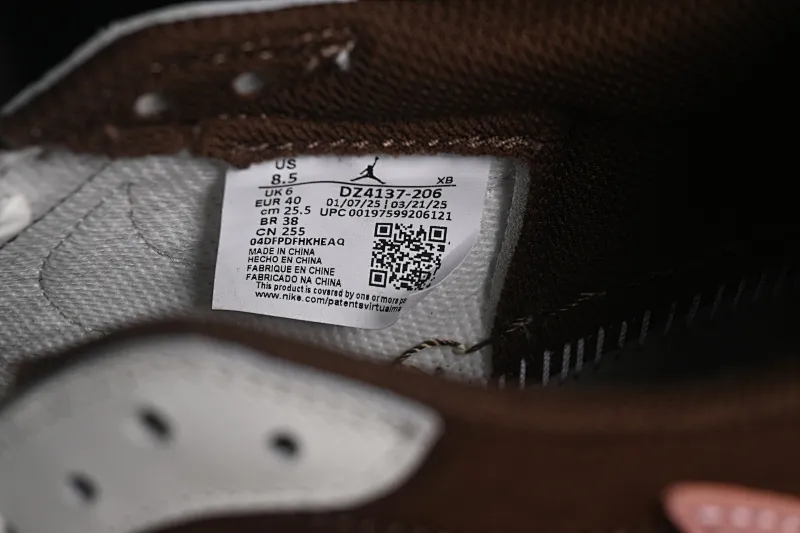 All categories Air Jordan Jordan series basketball shoes Air Jordan 1 Low ZG version Travis Scott x Air Jordan 1 Low OG AJ1 Joe 1 undercut low top full head layer DZ4137-206
